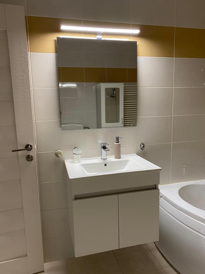 Apartament Avana Oradea Exterior foto